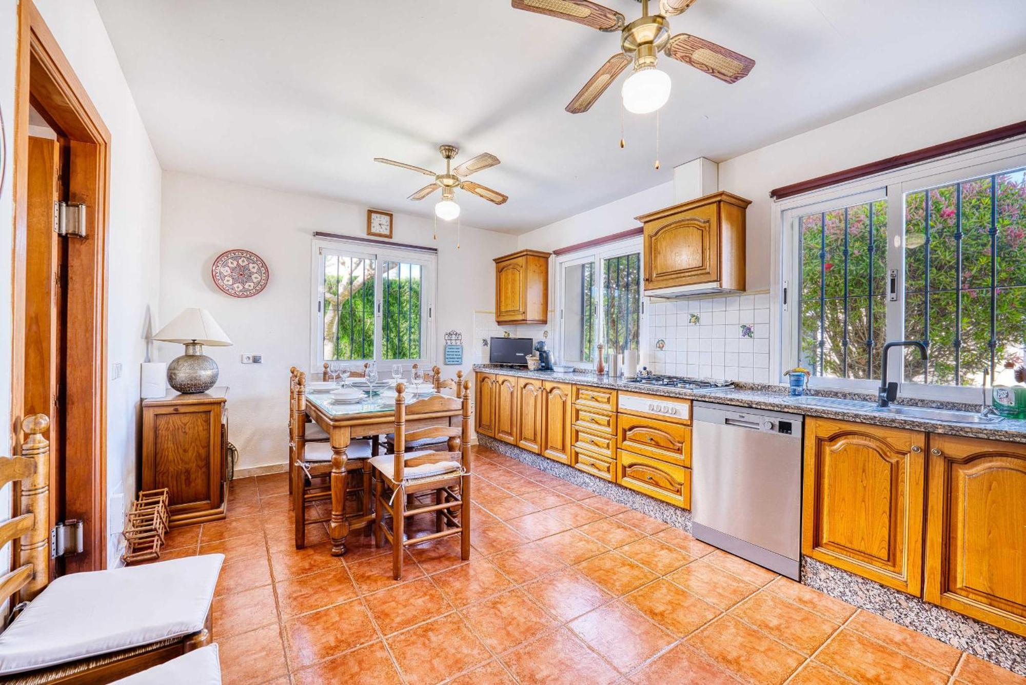1106 Marbella Large Family Villa Estepona Bagian luar foto