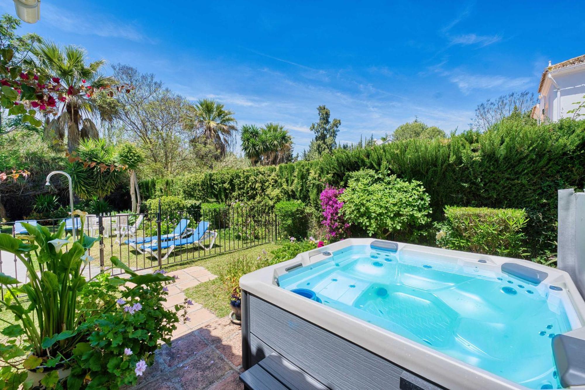 1106 Marbella Large Family Villa Estepona Bagian luar foto
